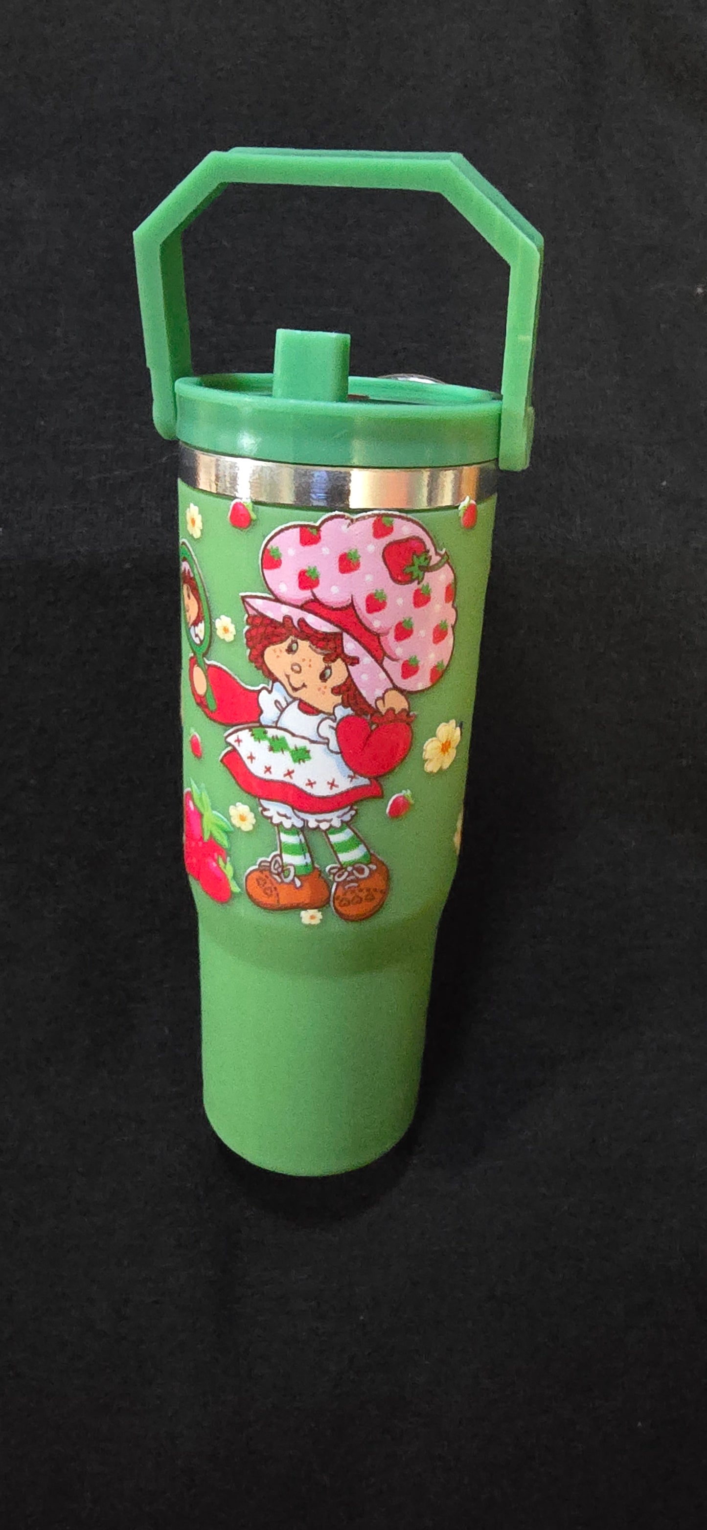 Green strawberry short cake tumbler keychain.