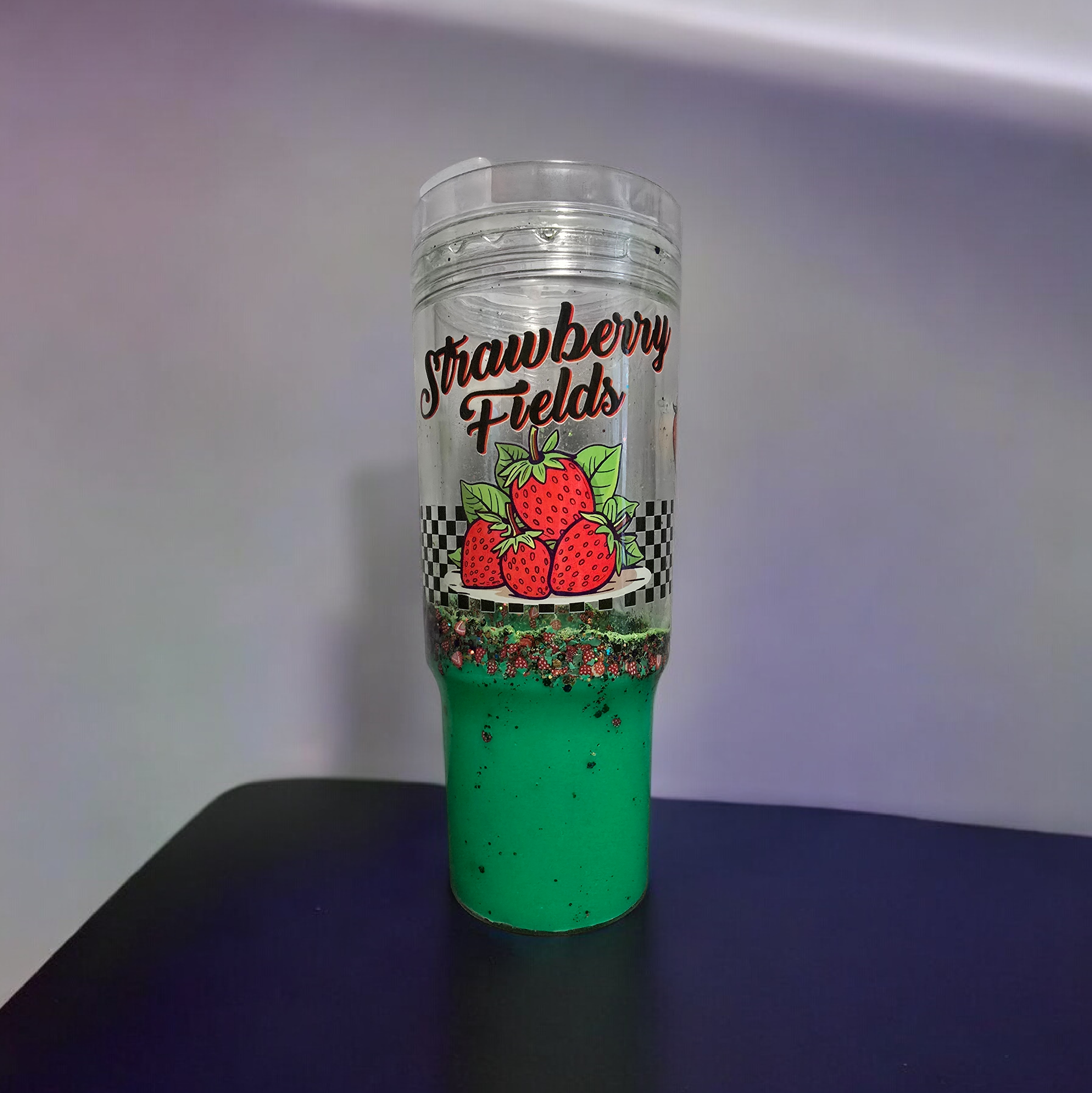 Strawberry Fields 40oz acrylic w/handle