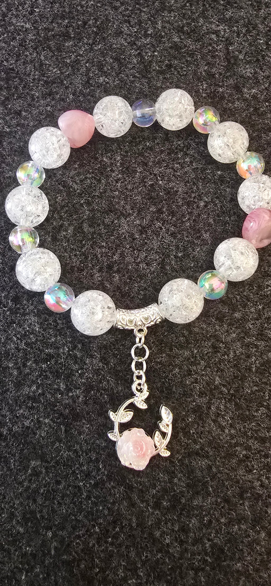 Crackle beads  w/flower charm