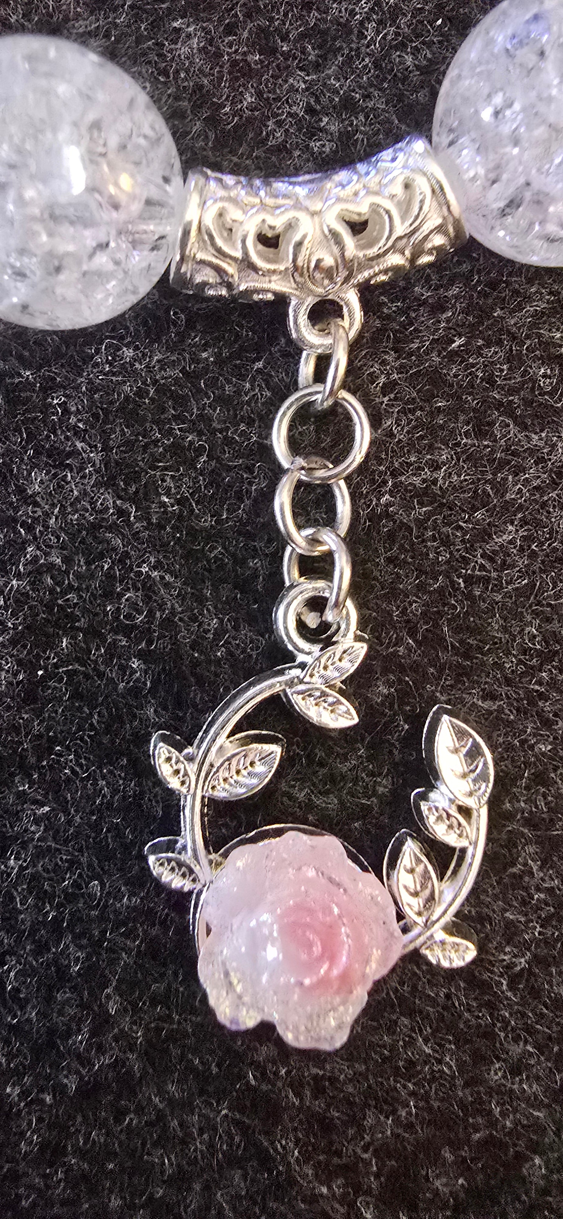 Crackle beads  w/flower charm