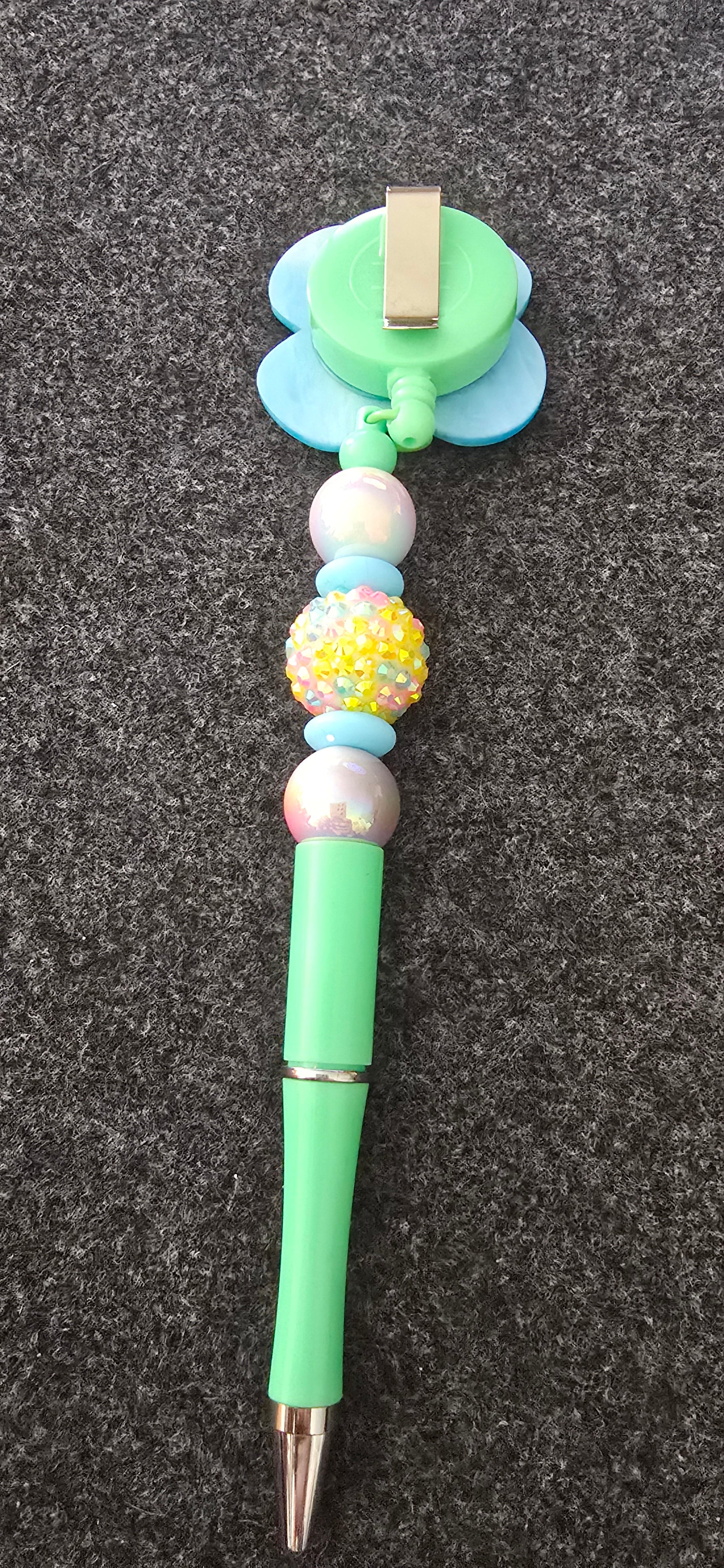 Colorful Retractable Pen w/clip