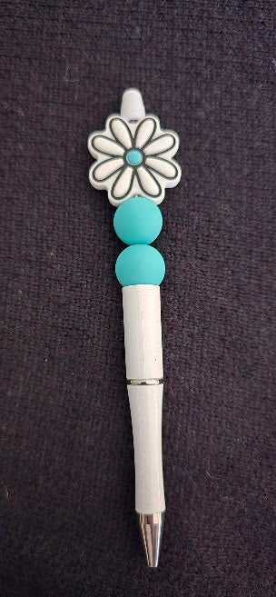 daisy white pen